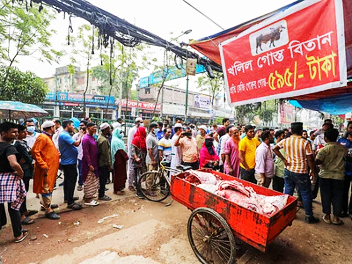 ১০ বছরে গরুর মাংসের দাম বেড়েছে ১৫০%