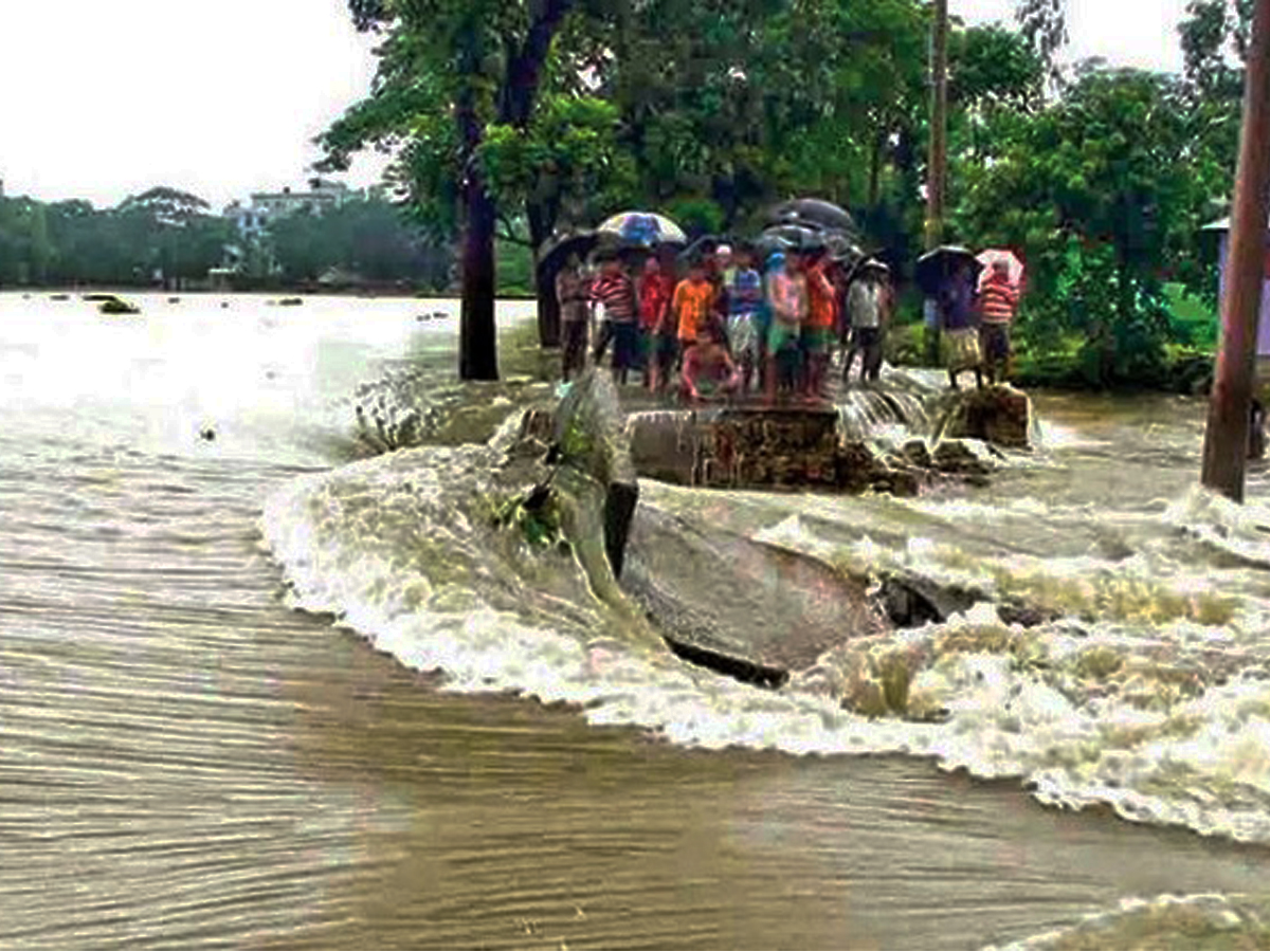 উত্তর-পূর্বাঞ্চলের জেলাগুলোতে আকস্মিক বন্যার সতর্কতা