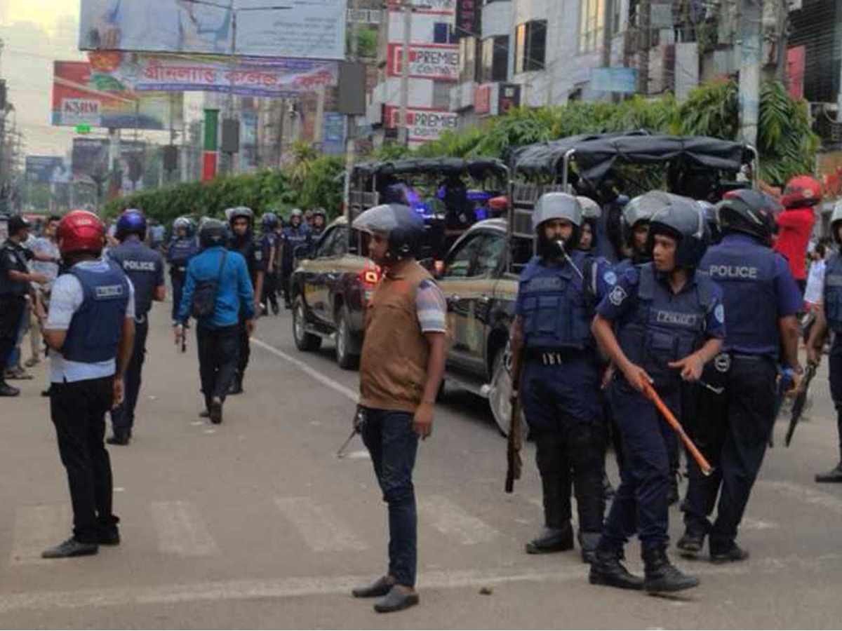 ফেনীতে বিএনপি-জামায়াতের ৯০ জন গ্রেফতার